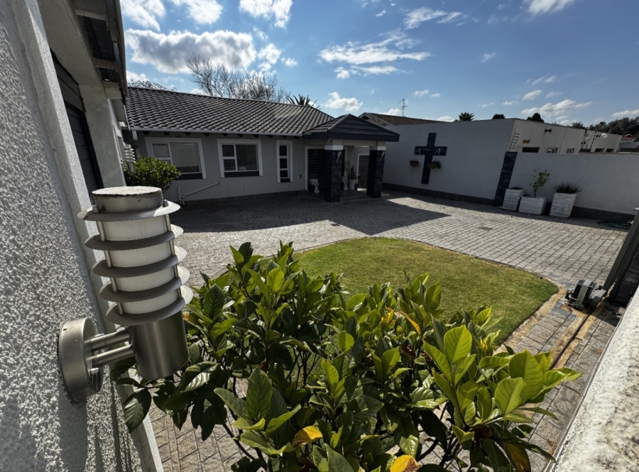 3 Bedroom Property for Sale in Vaalpark Free State